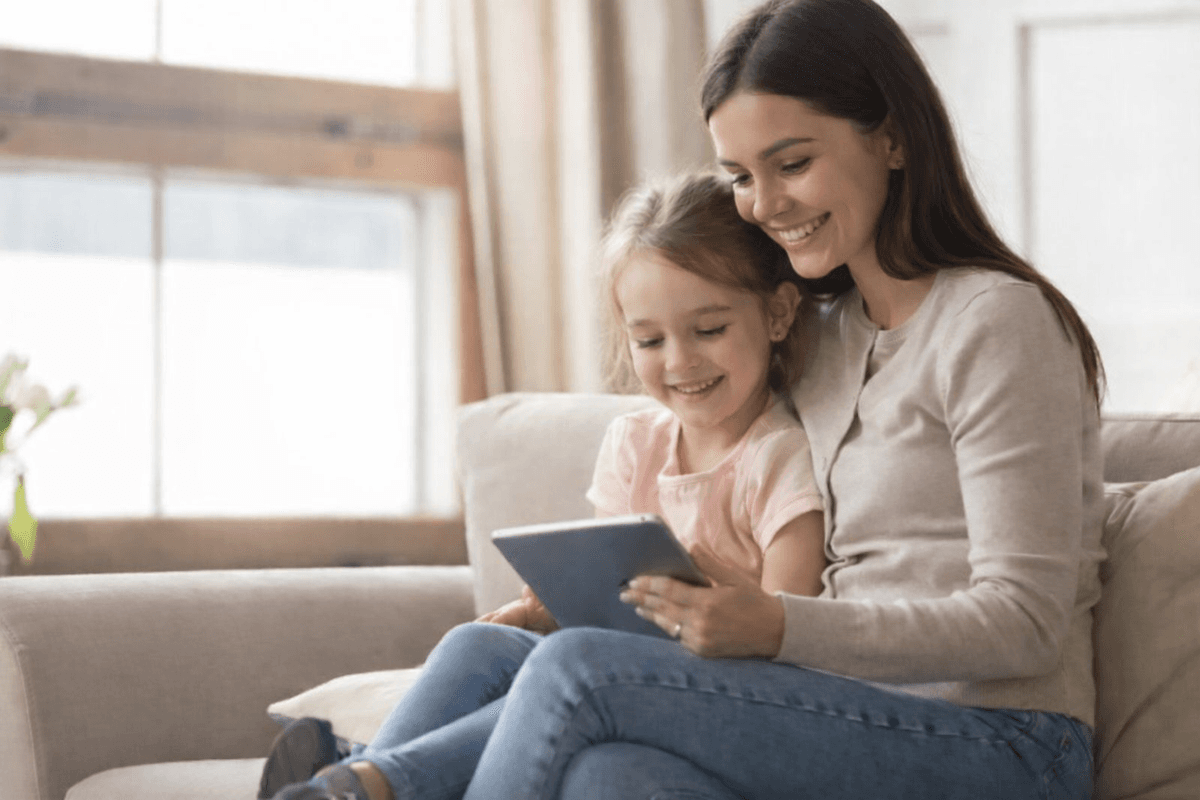 Screen Time and the Developing Brain: Evidence  from Child Psychology Research